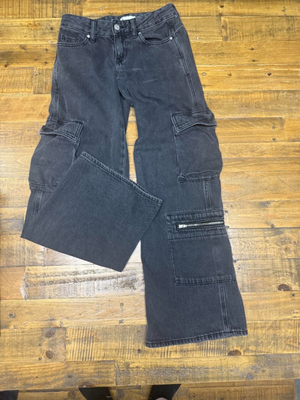 PacSun Low Rise Baggy Jeans